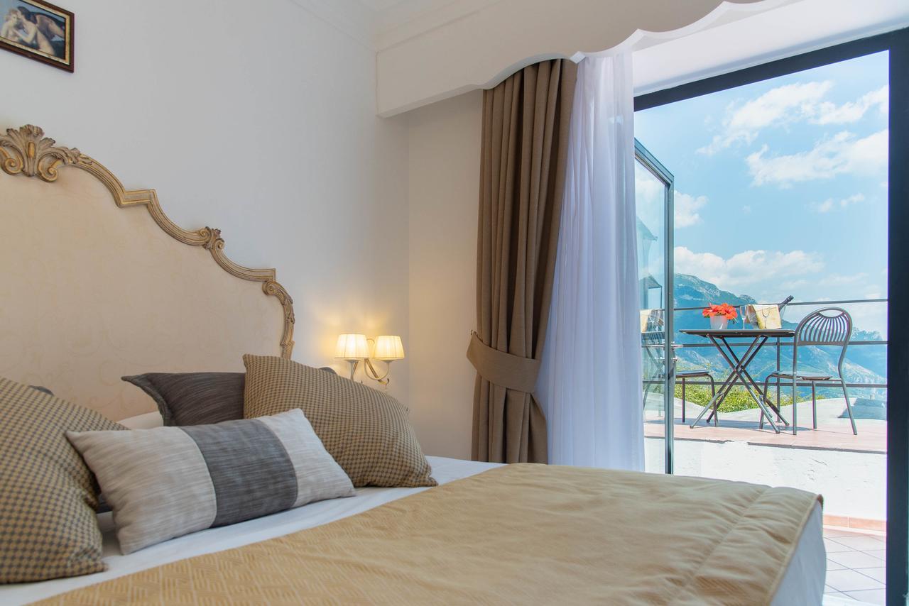 Villa Amore Hotel